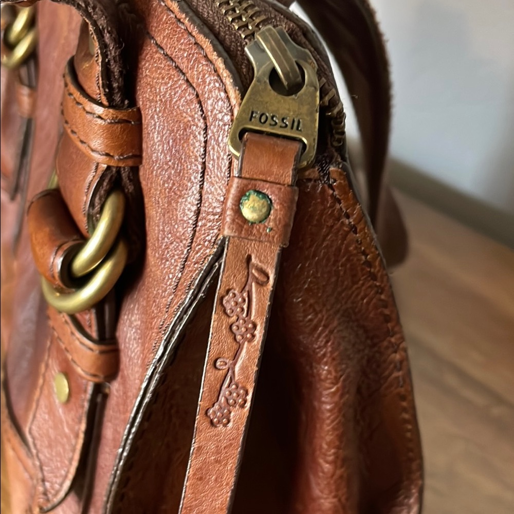 Fossil Brown Leather Shoulder Bag - Picture 5 of 5